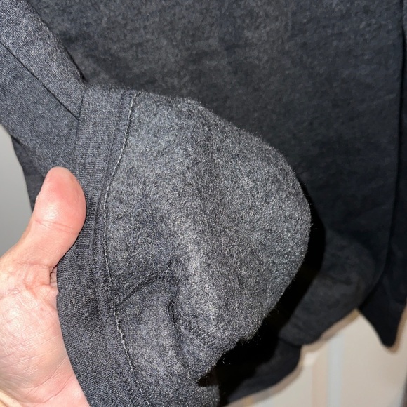 Team Apparel Black and Gold New Orleans Saints Pullover - Picture 7 of 7